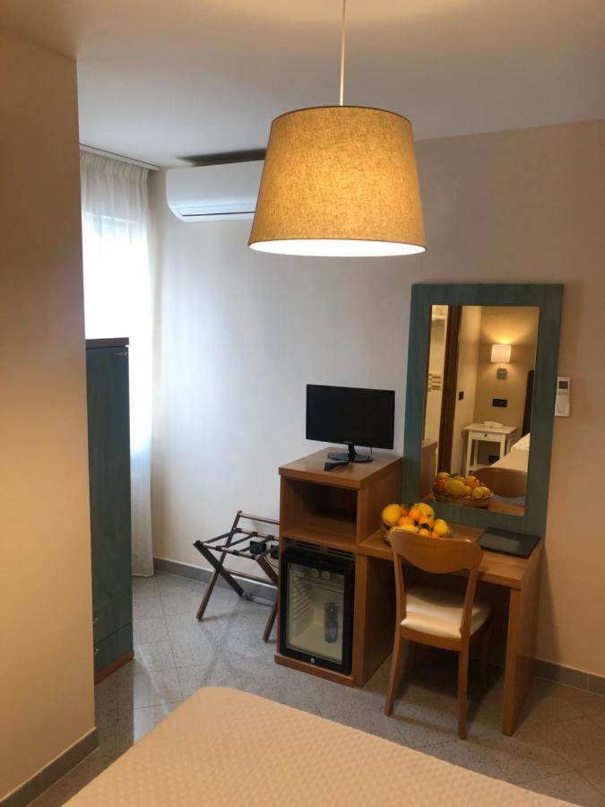 Hotel Di Stefano Pisa Ngoại thất bức ảnh
